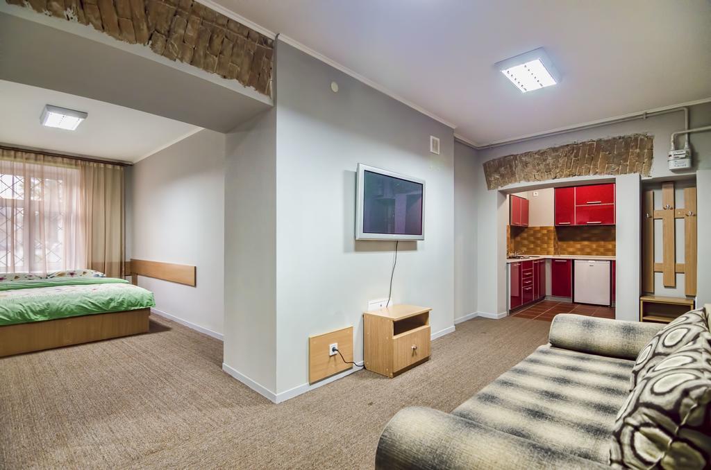 Apartment On Knyazya Leva 2 Lviv Eksteriør billede